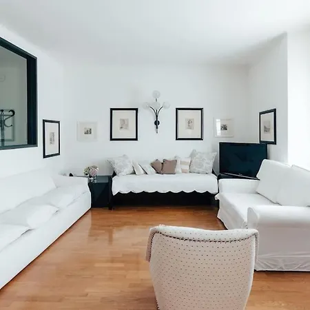 La Casa Di Isa Apartment